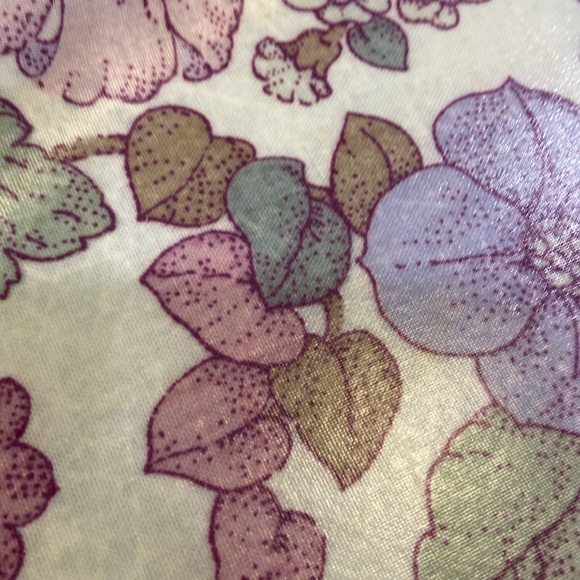 Keswick Vintage Floral Fibreglass 14" Tray - Picture 7 of 8